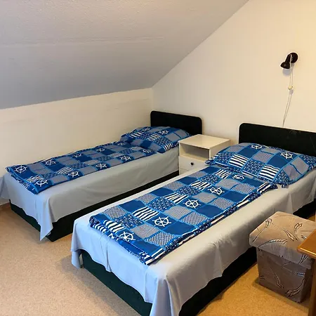 Fenyő Liget Maison d'hôtes 3*