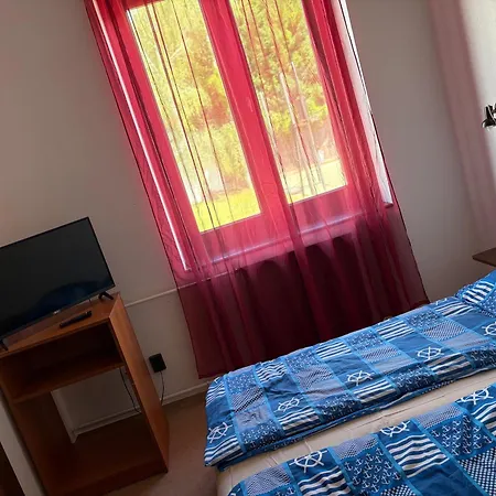 Fenyő Liget Maison d'hôtes Balatonlelle